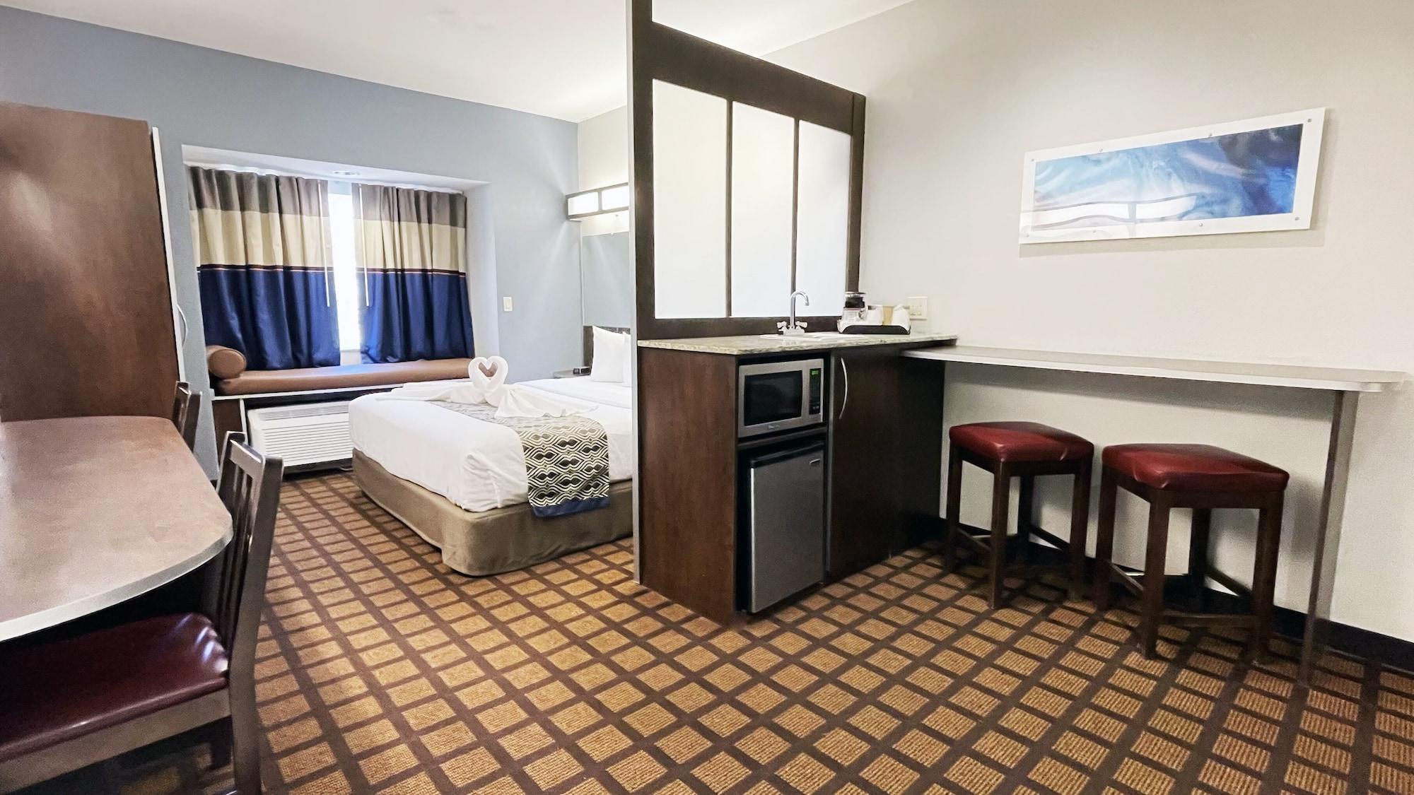 Microtel Inn & Suites By Wyndham Michigan City Zewnętrze zdjęcie