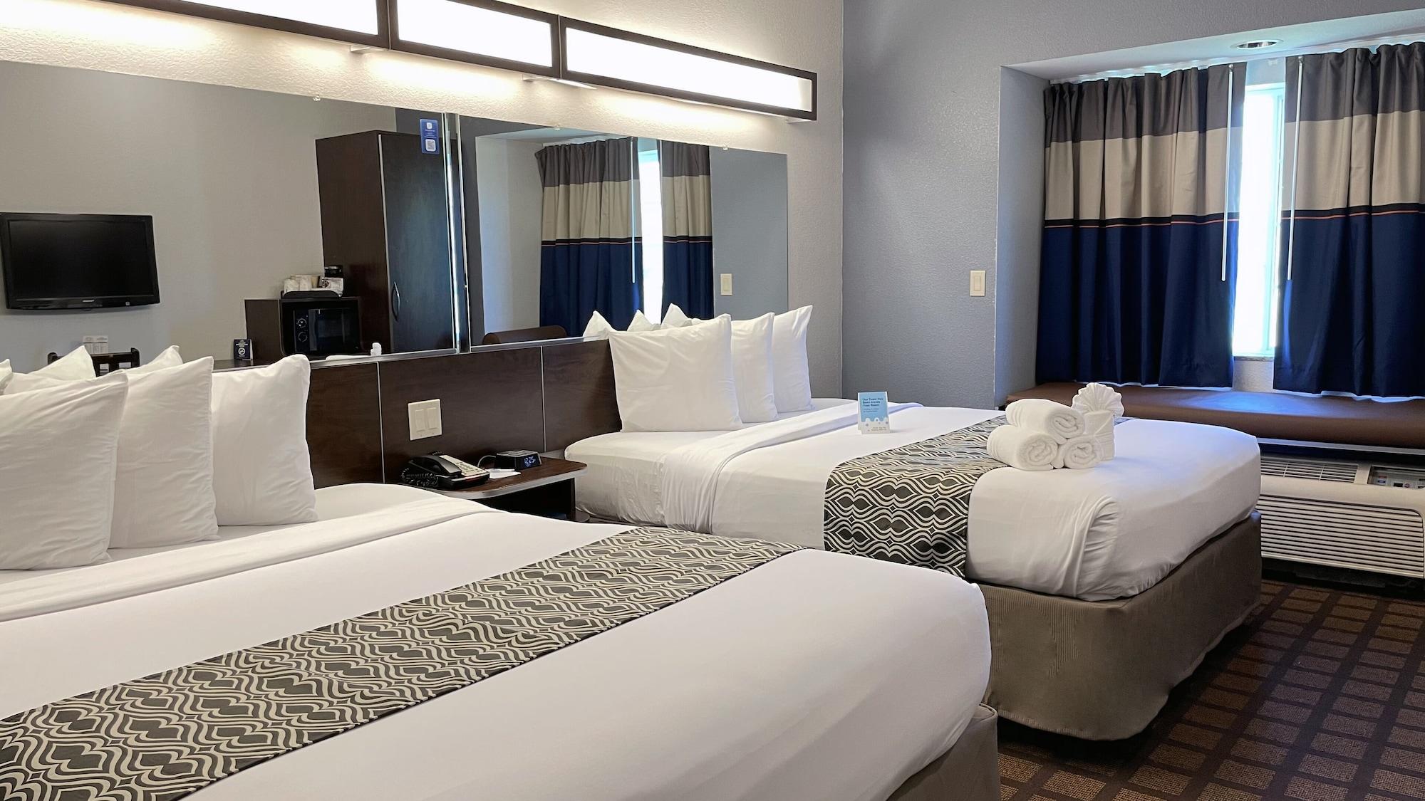 Microtel Inn & Suites By Wyndham Michigan City Zewnętrze zdjęcie