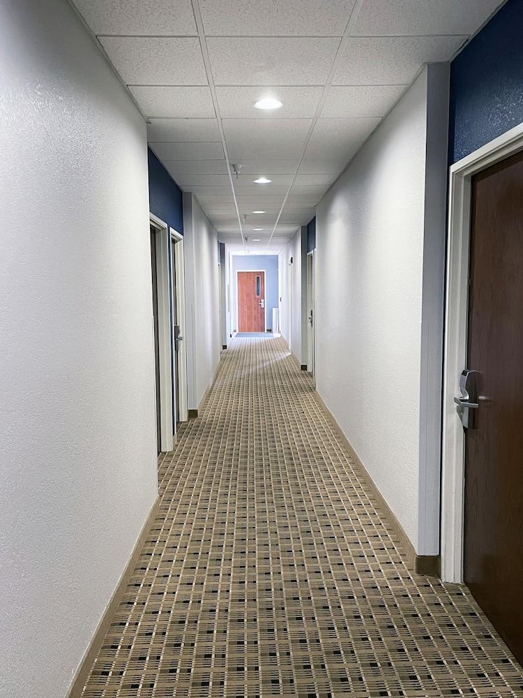 Microtel Inn & Suites By Wyndham Michigan City Zewnętrze zdjęcie