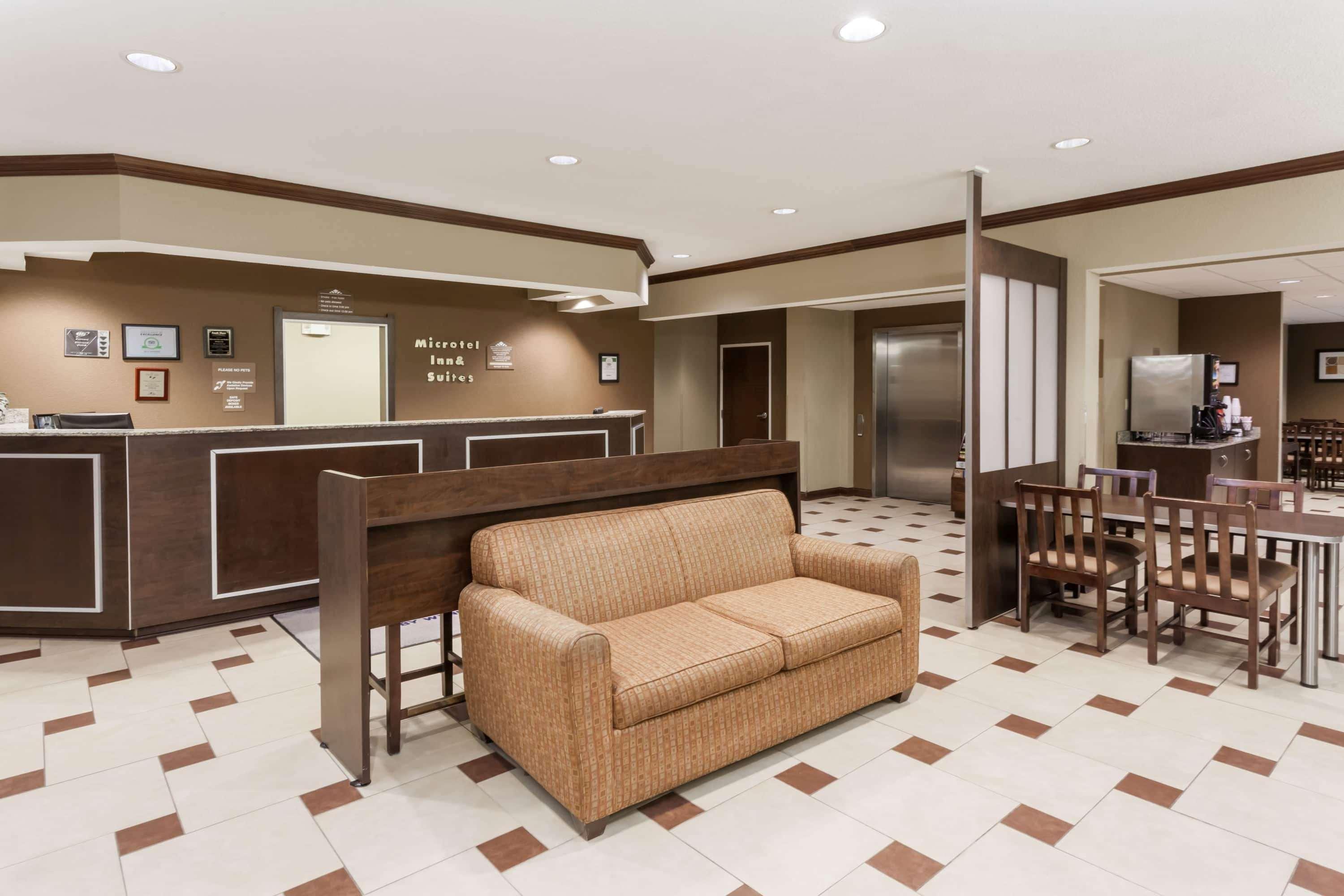 Microtel Inn & Suites By Wyndham Michigan City Zewnętrze zdjęcie
