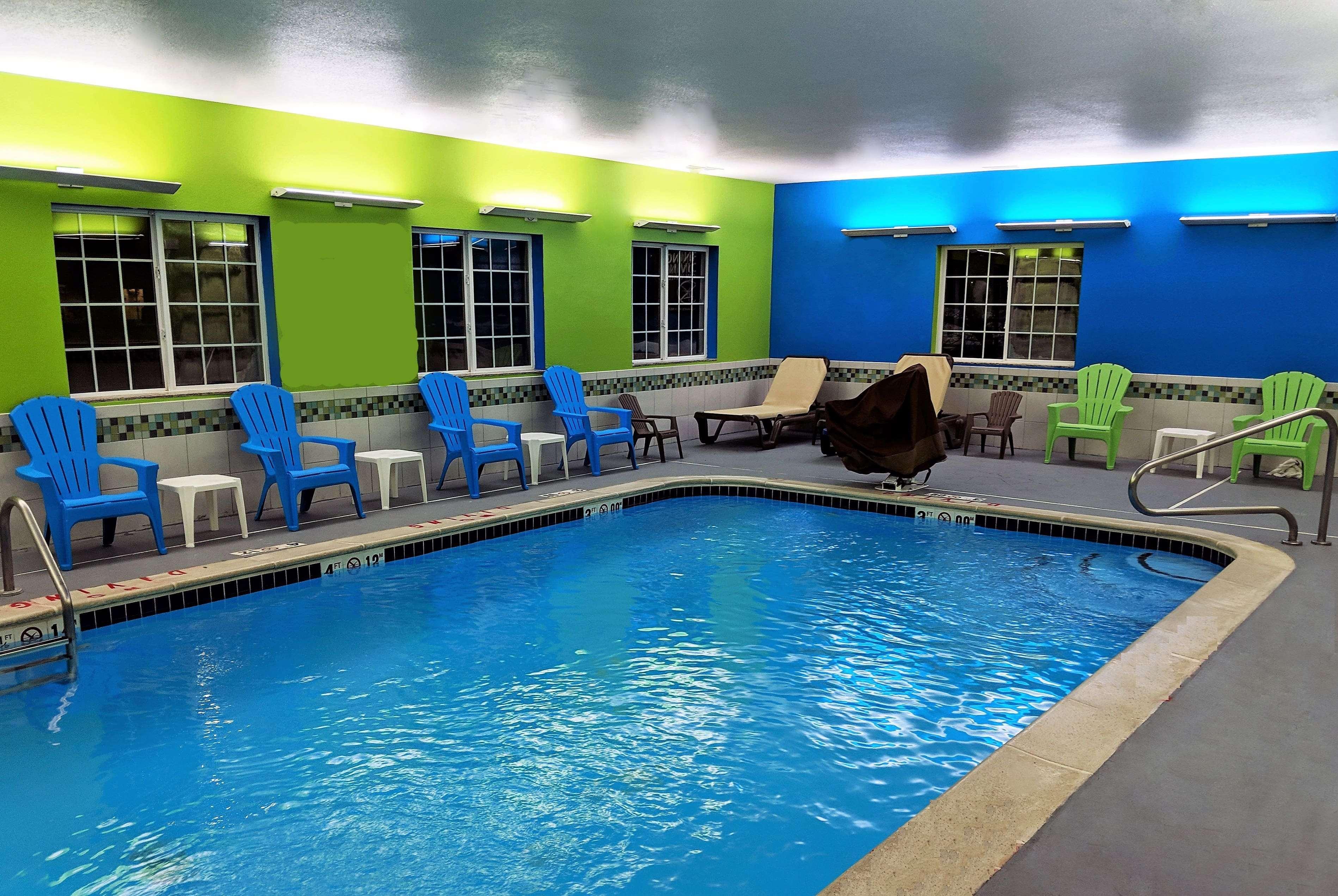 Microtel Inn & Suites By Wyndham Michigan City Zewnętrze zdjęcie